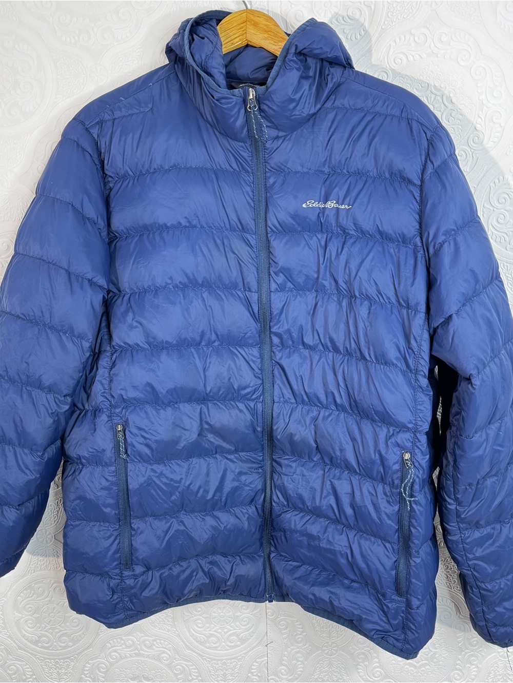 Eddie Bauer Men’s sz XL Blue Down Puffer Lightweight Hooded Zip Jacket Packable